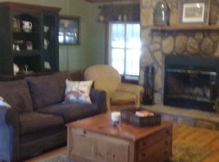 1875 Princess Ln, Lillian, AL 36549