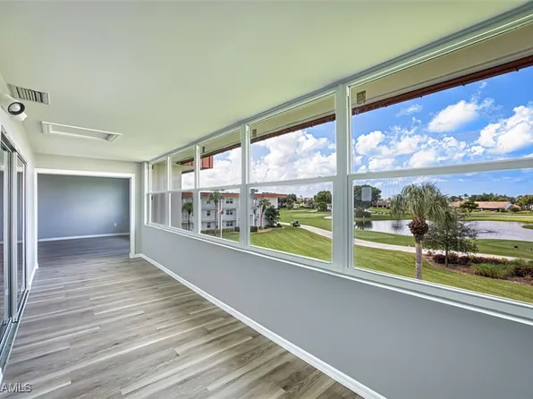 1700 Pine Valley Dr APT 305, Fort Myers, FL 33907