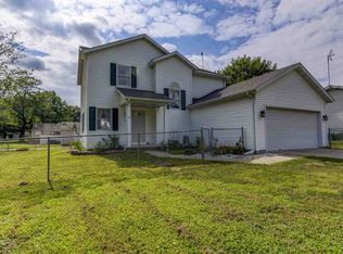 118 S Sangamon St, Auburn, IL 62615
