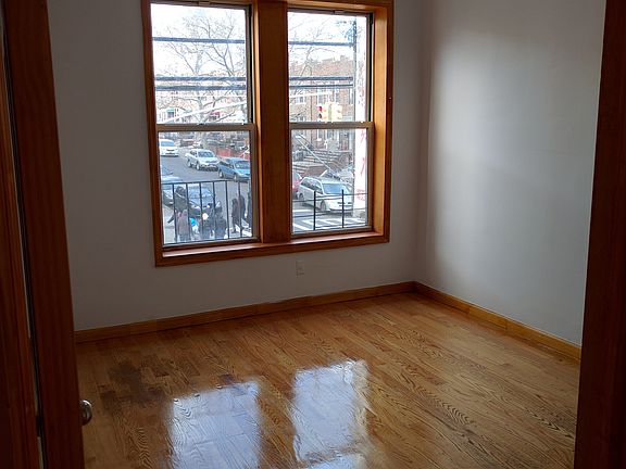 3rd image of 4801 8th Ave
