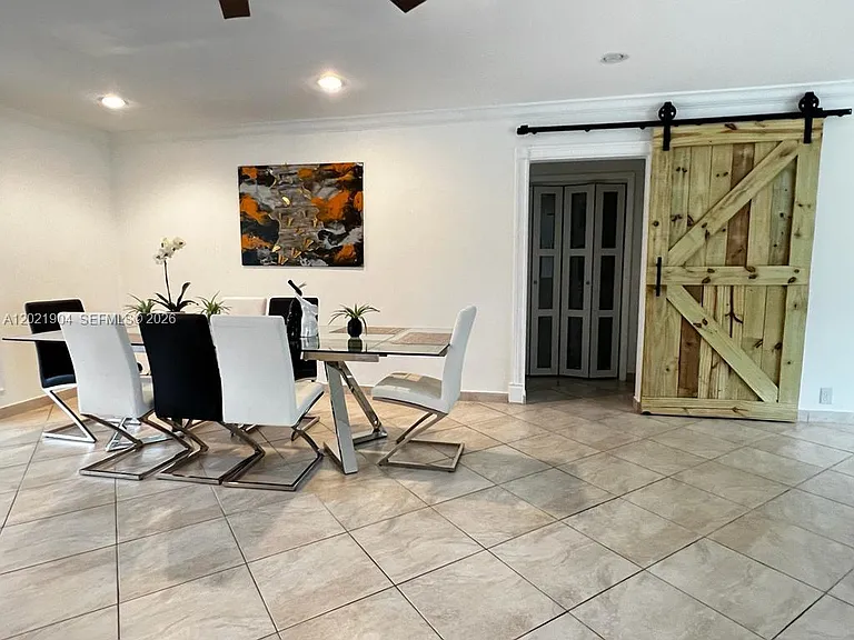 3324 Lakeview Blvd — Photo 8