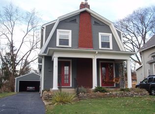 58 E Dunedin Rd, Columbus, OH 43214