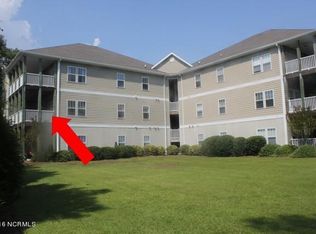 100 Lighthouse Ln APT C2, Cedar Point, NC 28584