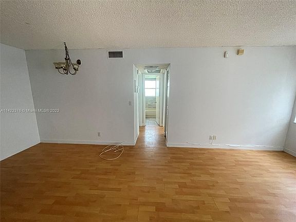 2nd image of 812 Twin Lakes Dr #17-C