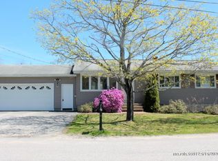 11 Treemount Dr, Lewiston, ME 04240