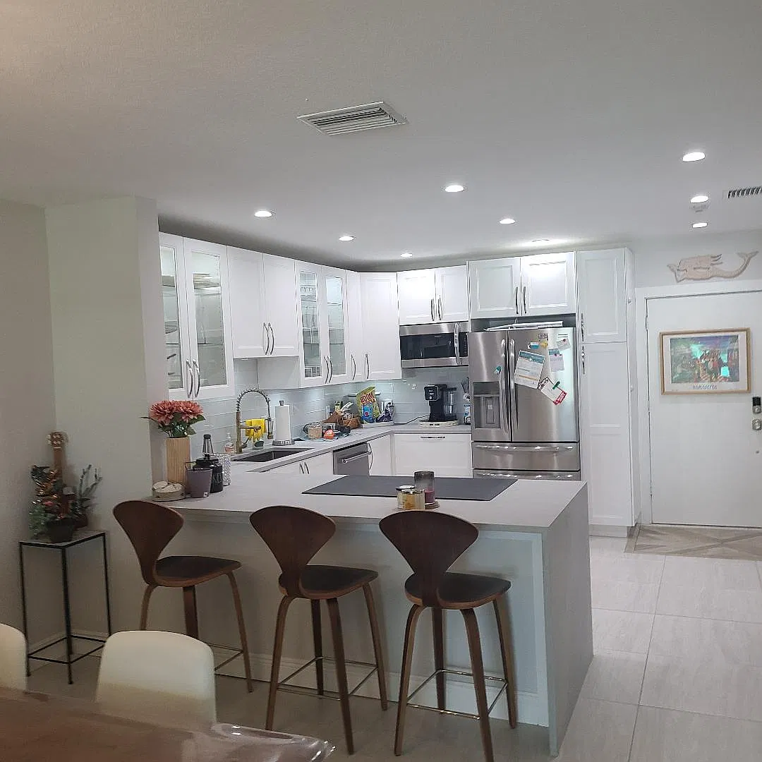 2 bed, 1172 sqft, $5,800 — Photo 2