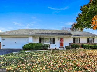 1529 Colony Dr, Wyomissing, PA 19610