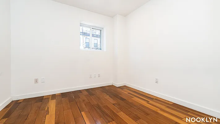 Rented by Nooklyn NYC LLC | media 33