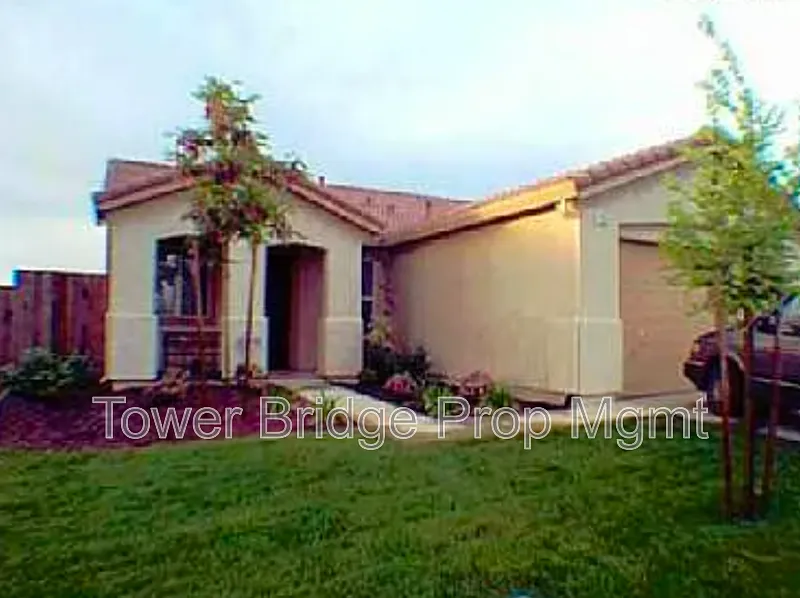 4256 Castleton Cir