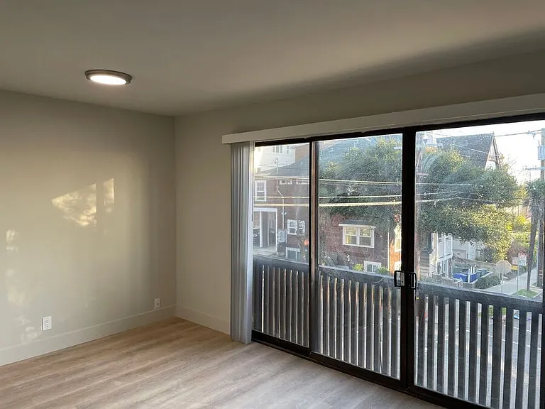 2330 Warring St #131 — Photo 5
