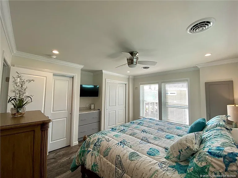 2646 NE Pelican Way E — Photo 14