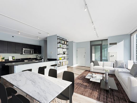 4th image of 8 E Randolph St Unit 1808