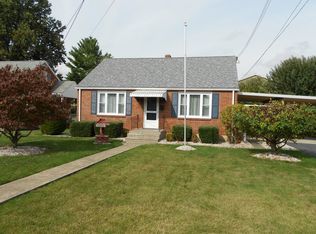 24 Landis Ave, Waynesboro, PA 17268