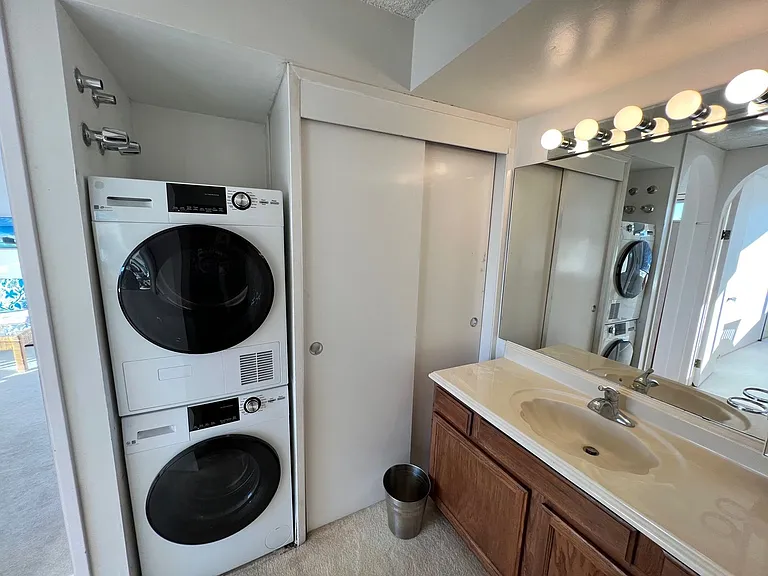 411 Hobron Ln #3704 — Photo 13