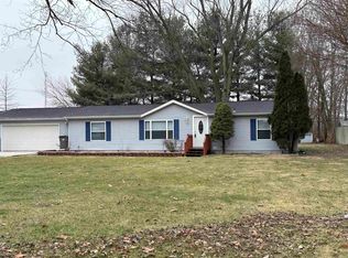 909 Georgia Rd, Goshen, IN 46528