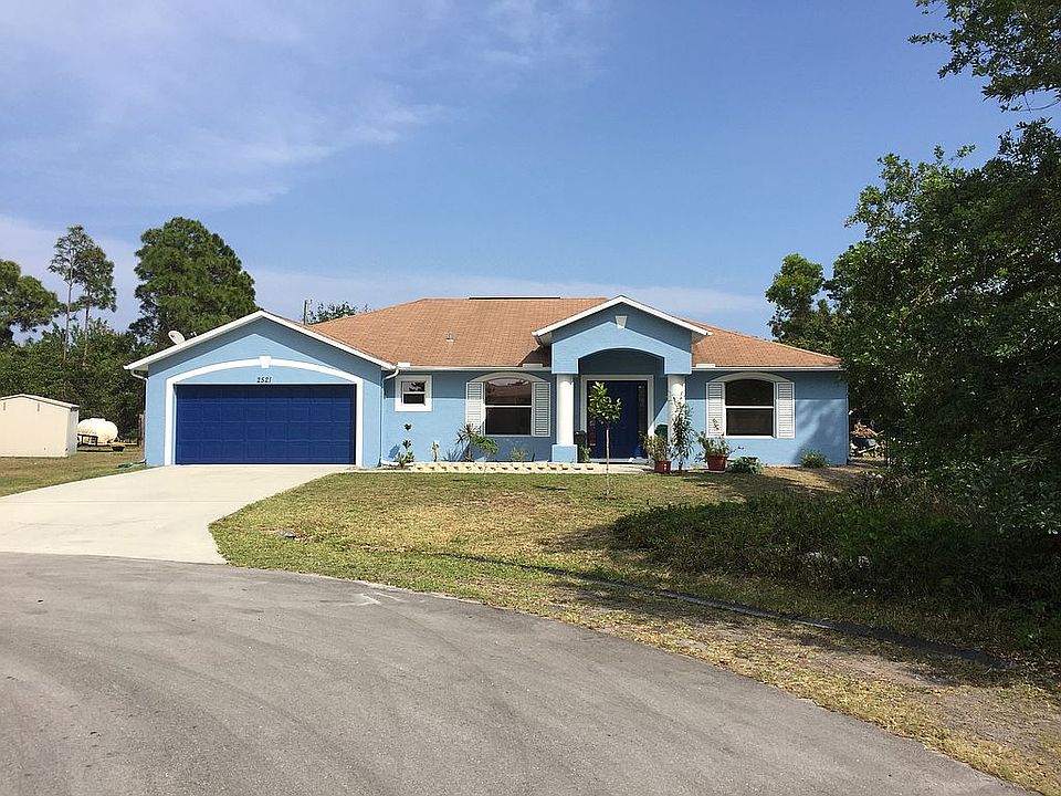 2nd image of 2521 SE Caladium Ct