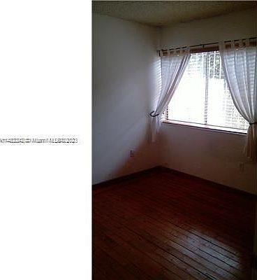 5th image of 8031 Lake Dr APT 101