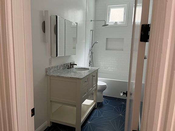 2nd image of 37 Sanchez St
