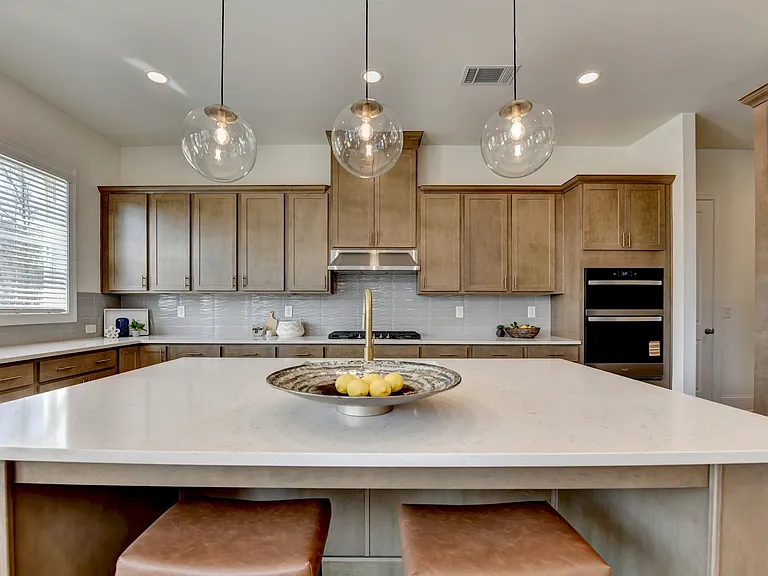 2406 Colliers Ln — Photo 10