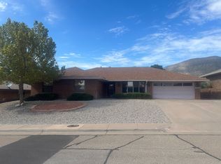 3029 Los Robles, Alamogordo, NM 88310