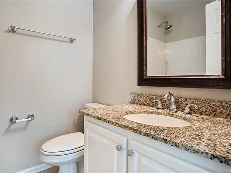 18823 Silver Quay Dr — Photo 15
