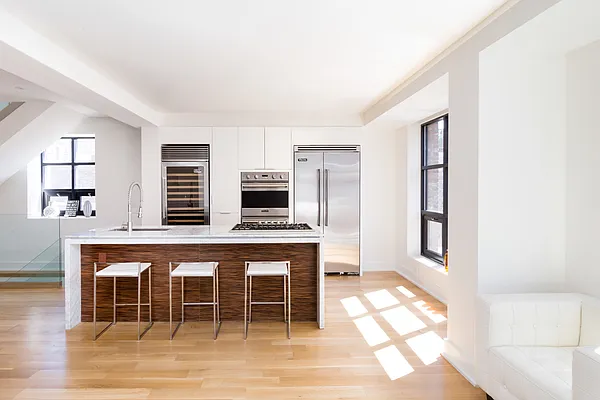 Sold by Compass | media 13