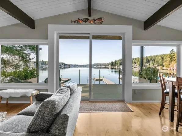 5110 E Mason Lake Drive W, Grapeview, WA 98546