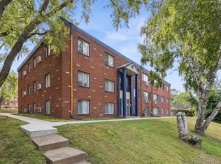 Keller Flats, Saint Paul, MN 55109