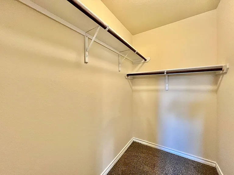6414 Attucks Ln — Photo 11