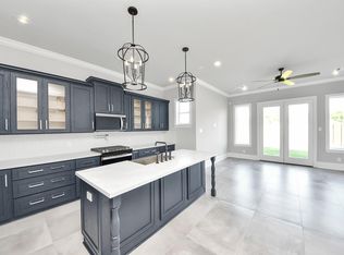 6322 Milwee St #B, Houston, TX 77092