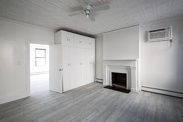 Rented by Douglas Elliman | media 10