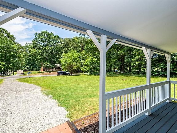 5th image of 9601 Sherwood Dr