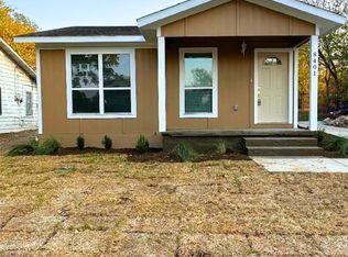 8401 Redonda St, White Settlement, TX 76108