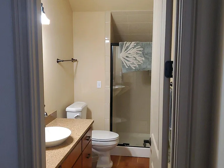 327 E Birch St #5 — Photo 7