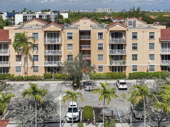 529 E Sheridan Street #1081, Dania Beach, FL 33004