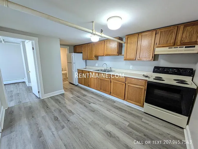 2412 Western Ave #E — Photo 1