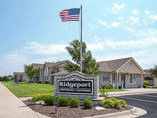Ridgeport Apartments and Townhomes Photo 1