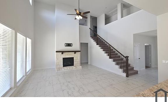 2nd image of 2014 Ranchwood Dr