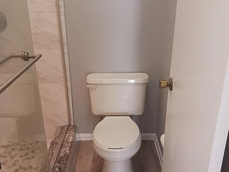 7706 Covedale Dr — Photo 12