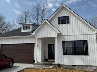 425 Pinehurst Way, Harrodsburg, KY 40330