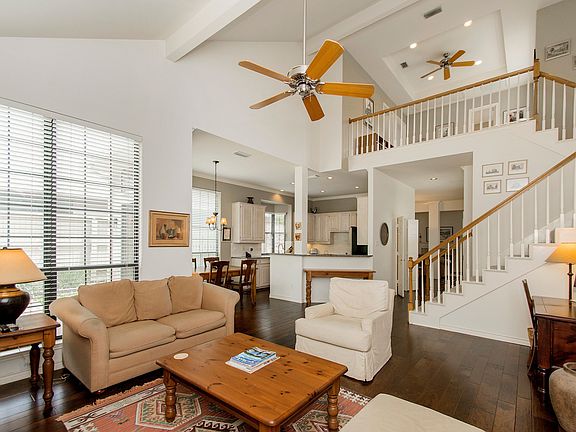 3rd image of 7413 Hardwick Dr