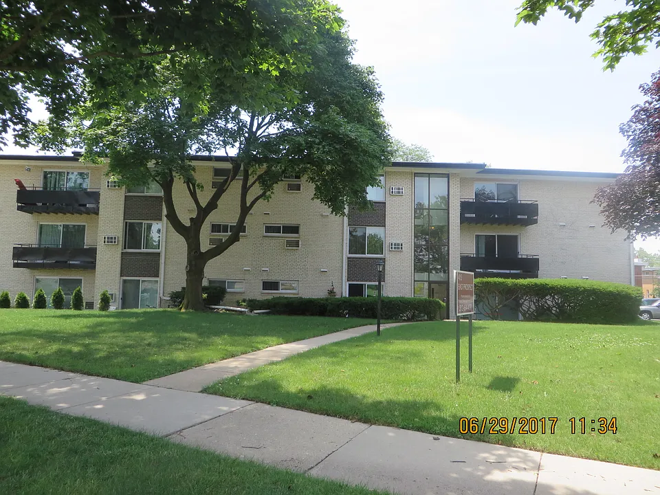 415 E Prospect Ave #1E