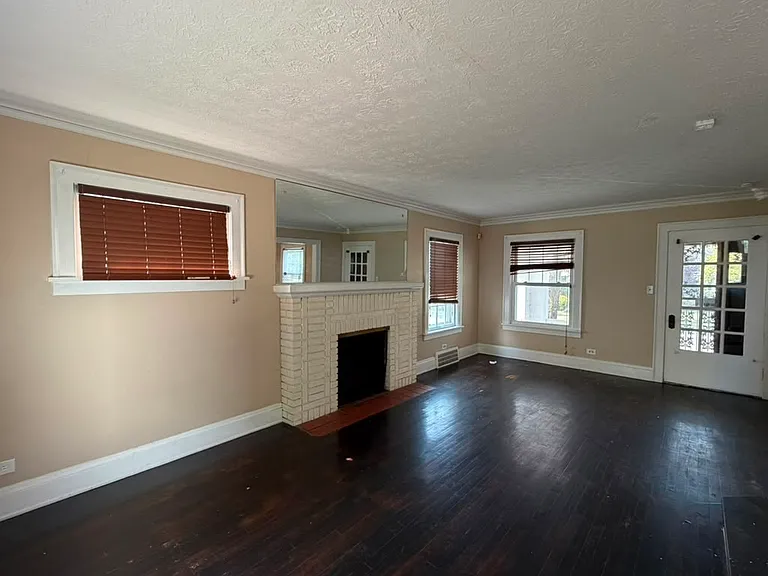 3398 Winsford Rd — Photo 25
