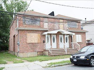 1st image of 18006 146th Ave