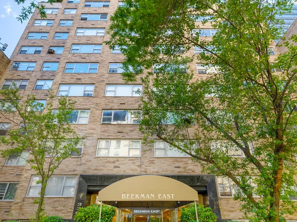 330 East 49th Street 4B image 13 of 13
