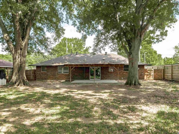 626 Cockerham Rd, Denham Springs, LA 70726