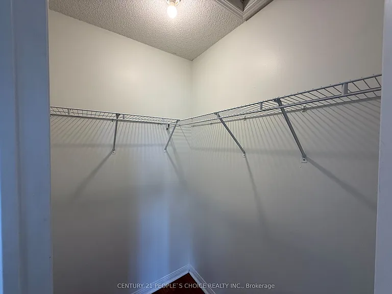 80 Acorn Pl #182 — Photo 15
