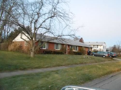 2nd image of 4550 Seville Dr