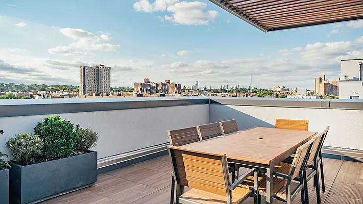 Rented by Nooklyn NYC LLC | media 38