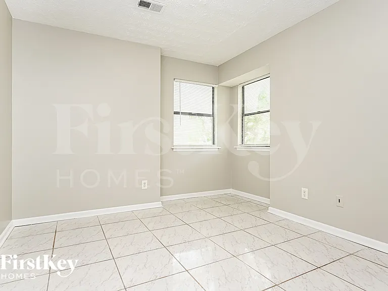 3440 Dogwood Pl — Photo 12